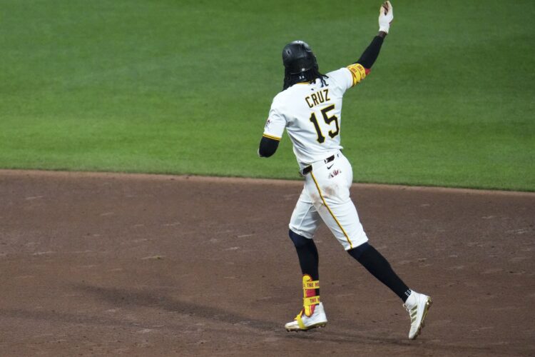 Cruz hits his 1st career grand slam as the Pirates beat the Nationals 6 ...